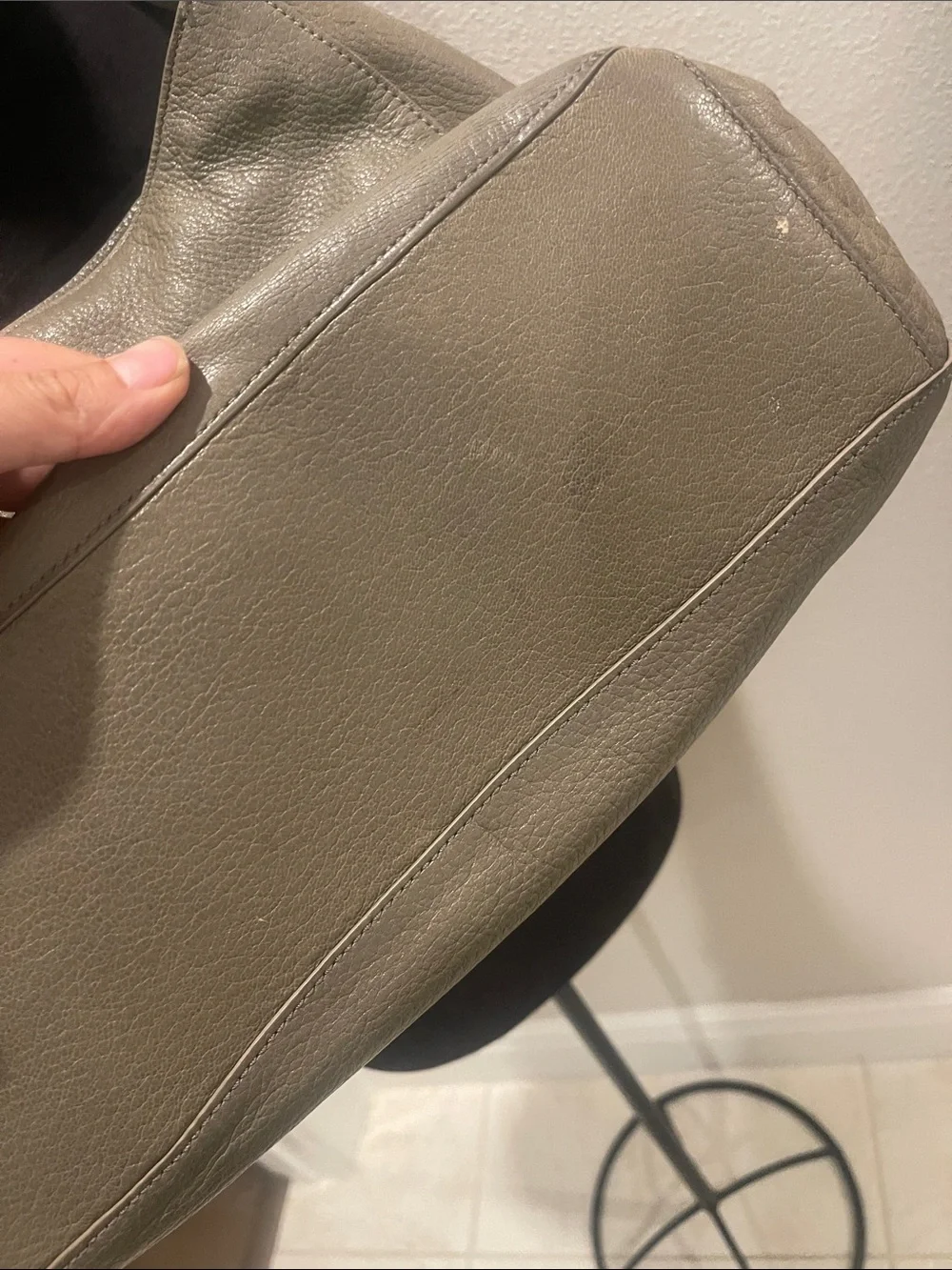 Tory Burch slouchy pebbled leather hobo bag as is